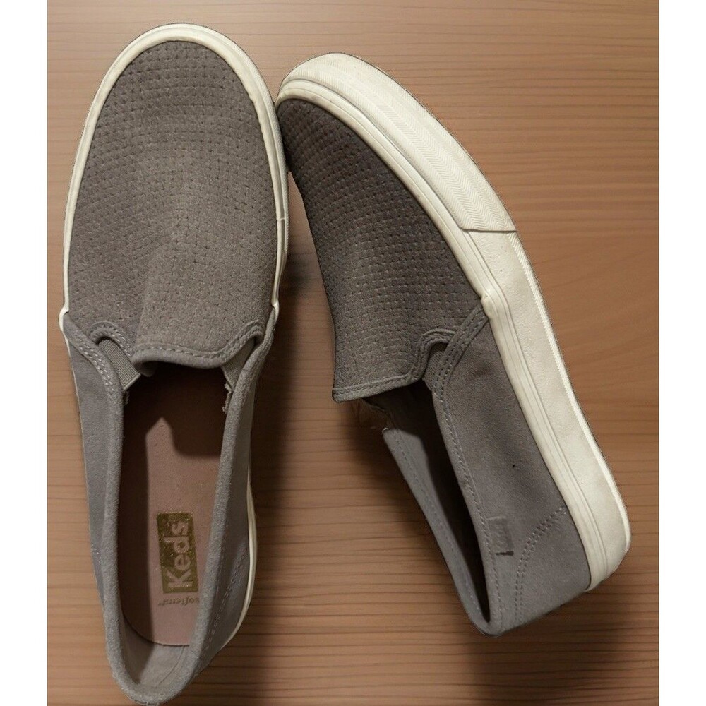 Keds Womens Gray Slip On Sneakers Perforated Suede W8 Good condition